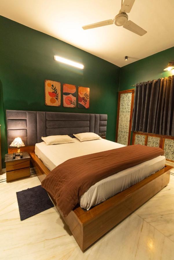 J'S Nest Hotel Calcutta Eksteriør billede